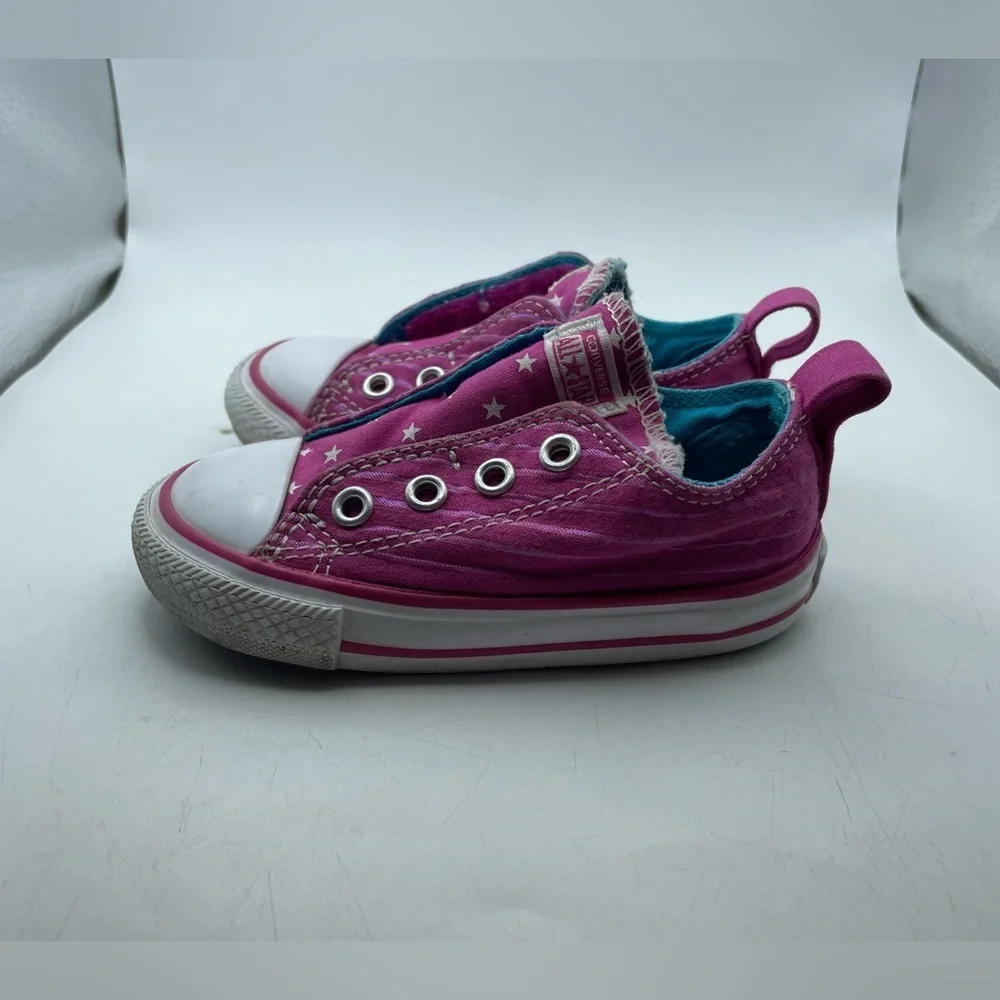 Converse Pink and White infant girls Slip-On Sneakers size 6C